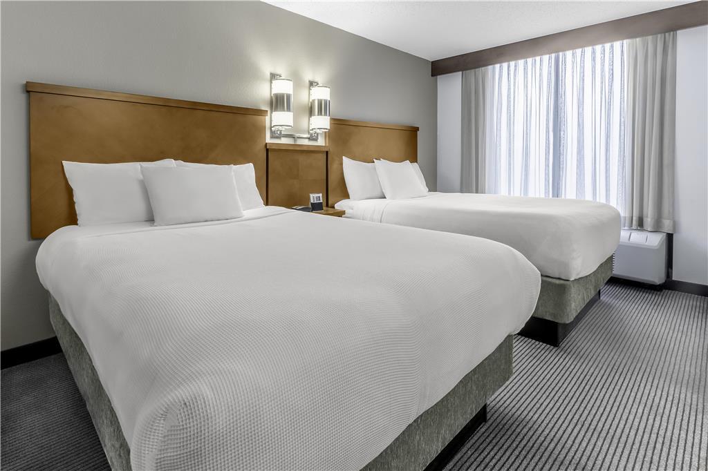 Hyatt Place Airport Billy Graham Parkway Hotel 3*