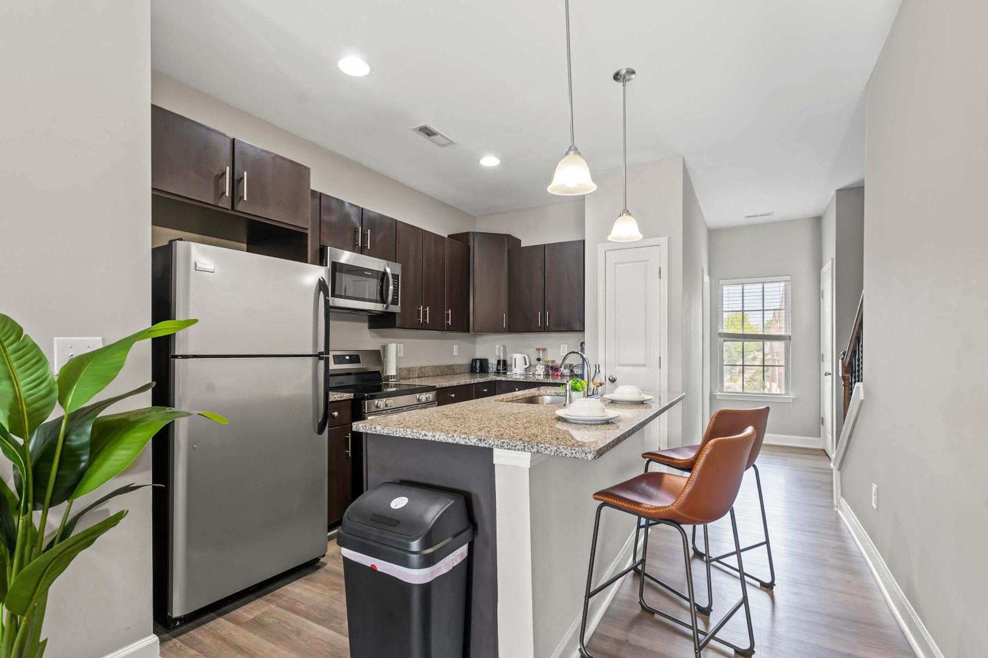 Holiday home Upscale King 3br Townhouse In Pineville Charlotte