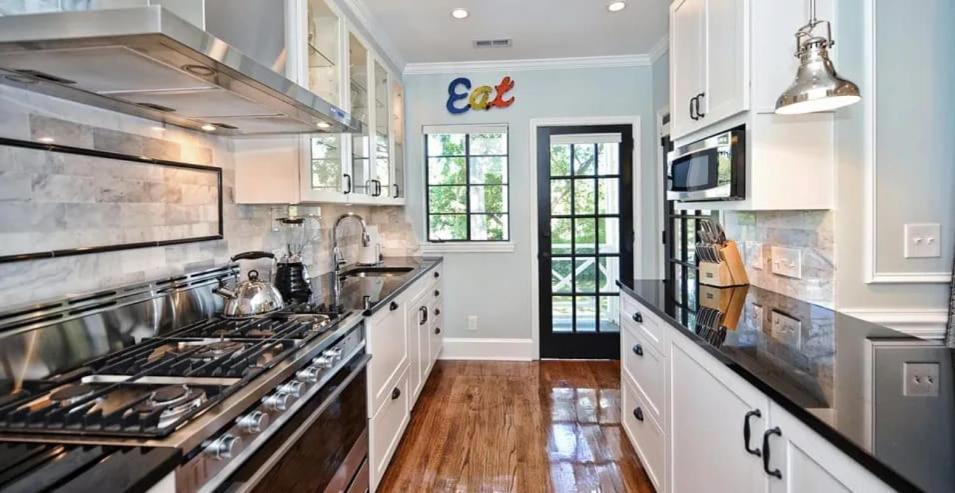 Holiday home Chic And Comfortable 2br Near Uptown Charlotte