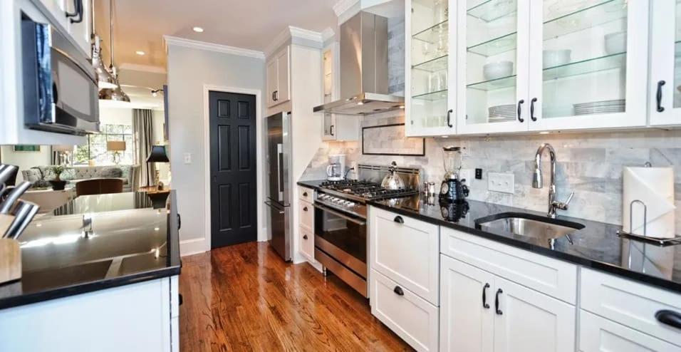 Holiday home Chic And Comfortable 2br Near Uptown Charlotte