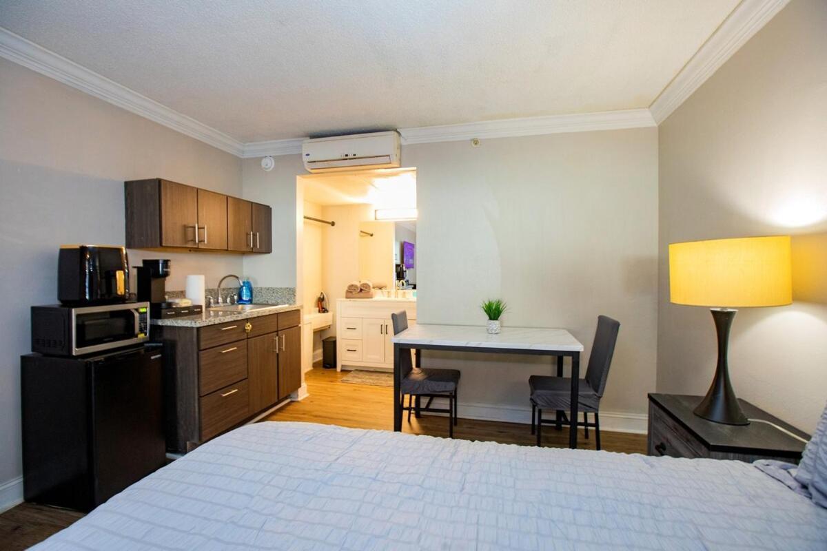 Lux Mins To Nascar Hof Cdia & Atrium Health Apartment *