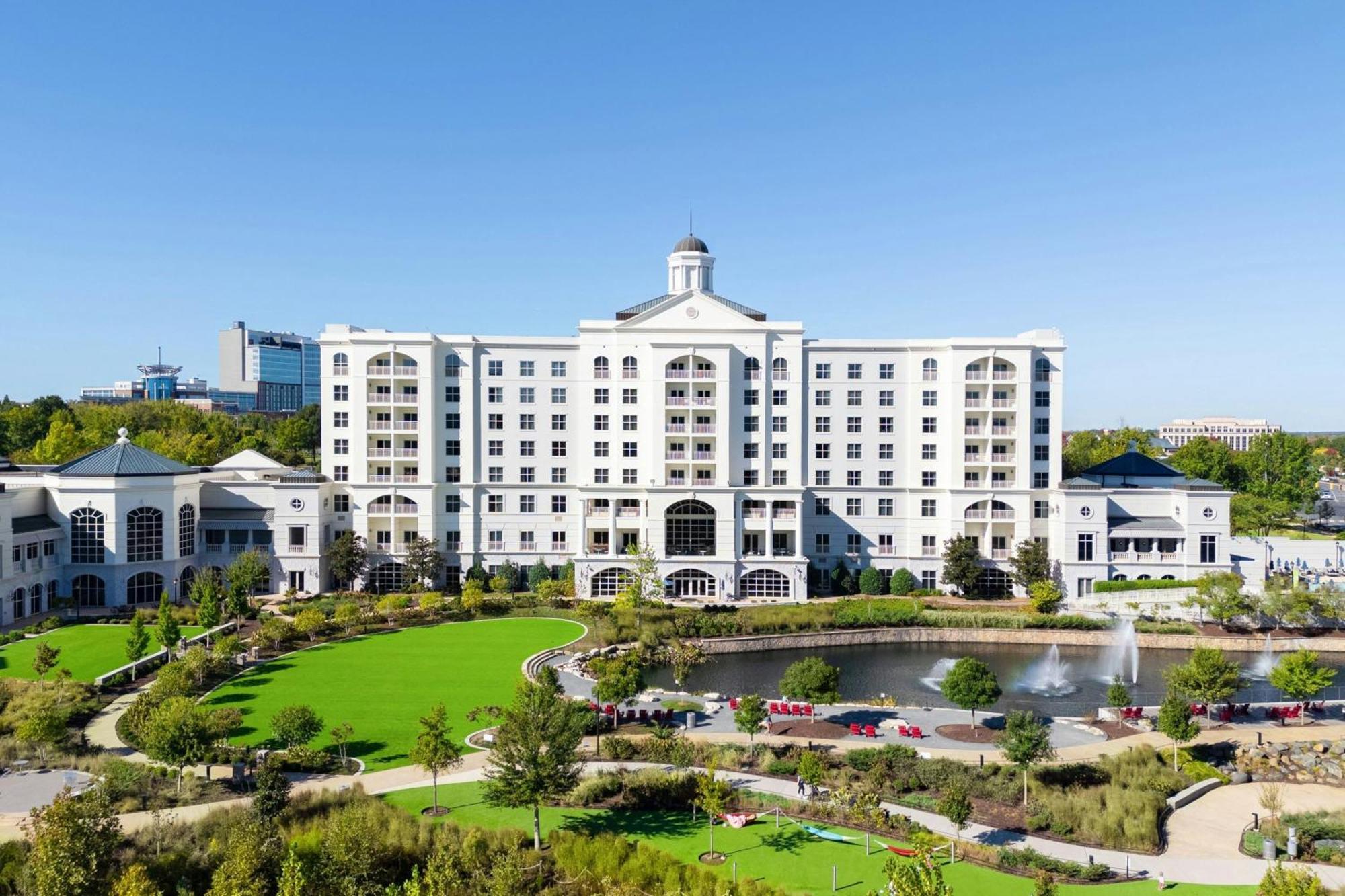 Resort The Ballantyne, A Luxury Collection Hotel,