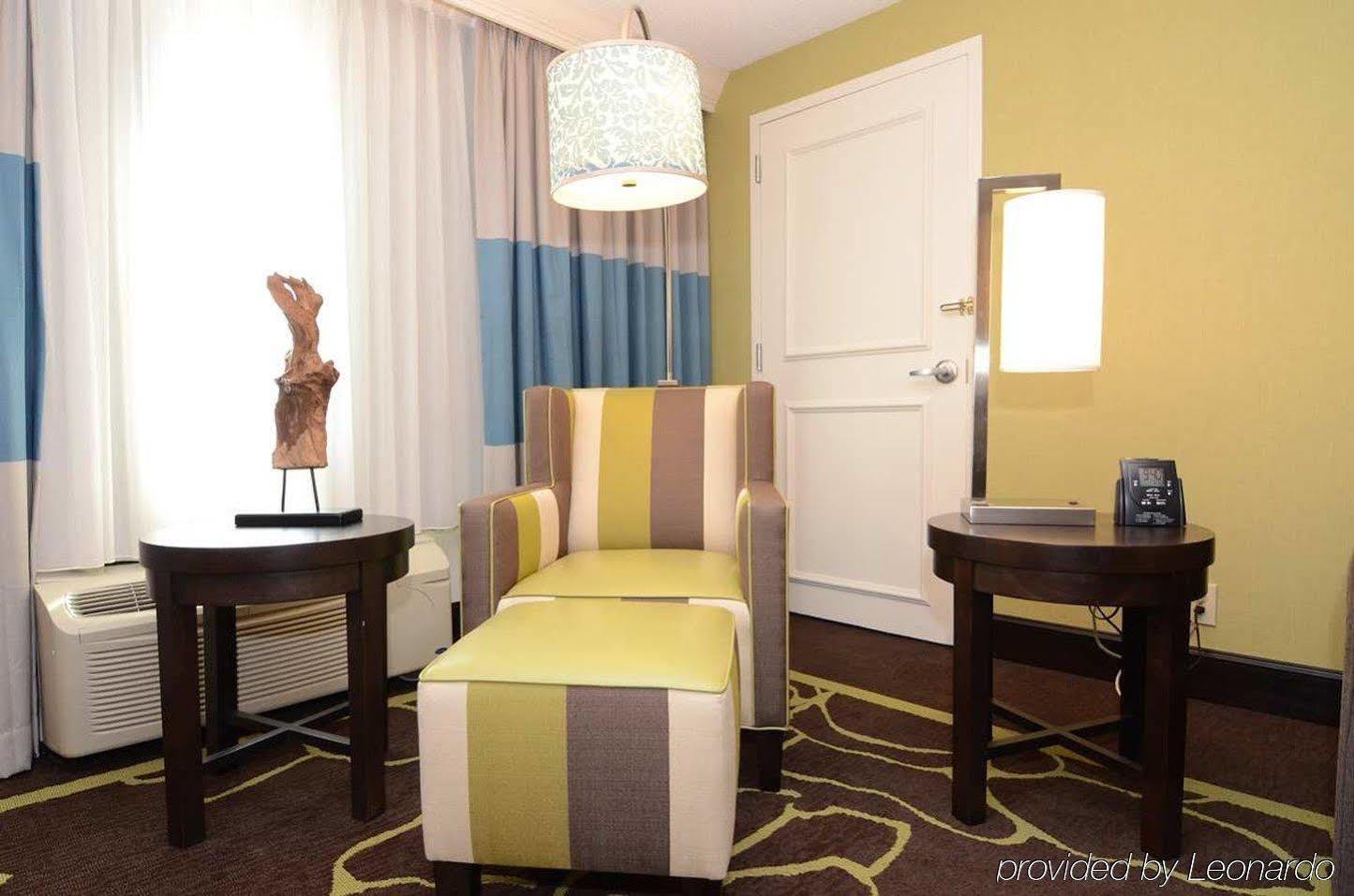 Doubletree By Hilton Uptown Hotel Charlotte