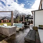 Hotel Luxury In Eastover... Close To Everything! Charlotte