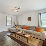 New!! Cozy Home In Charlotte, Near White Water Center, Uptown & Airport!