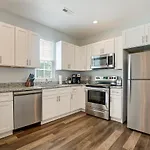 New!! Cozy Home In Charlotte, Near White Water Center, Uptown & Airport!