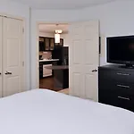 Sonesta Simply Suites Charlotte University