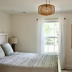 Luxury In Eastover... Close To Everything! * Charlotte