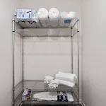 Cozy 2 Bedroom Duplex In Charlotte, Jacuzzi, Sleeps 6 Plus 2