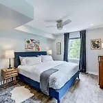 The Home Collection Clt: 510 Queens 3-Units