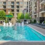 Uptown 4Th Ward Luxury Apt Year-Round Pool