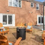 5bd Vibrant Haven: Basketball - 10mins To Airport