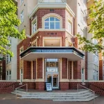 Cityscape Flat- 3Br Luxury Apt In Uptown