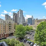 Cityscape Flat- 3Br Luxury Apt In Uptown
