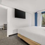 Spark By Hilton Tyvola I-77 Hotel