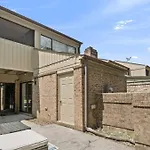 Gorgeous 2 Bedroom Near Carowinds - Patio - Pool