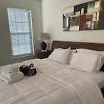 Holiday home Charming Entire 3 Bedrooms House With Ac And Wifi Charlotte