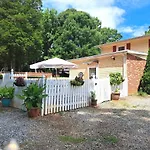 Quiet And Smoke Free Private Suite