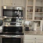 Single Rm Or Entire Home Near Uptown Charlotte