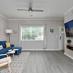 Cozy & Modern Close To Uptown & Airport * Charlotte