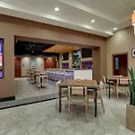 Drury Inn & Suites Charlotte Arrowood