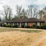 4 Bedroom Ranch In Prime Southpark Backyard And Porch