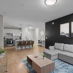 Luxe King 2br In Waverly *