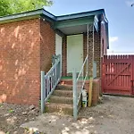 2 Mi To Center City: Charlotte North End Home