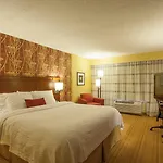 Courtyard By Marriott Charlotte Airport Loso