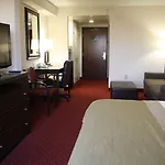 Hotel Spark By Hilton Tyvola I-77 3*