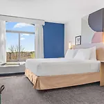 Spark By Hilton Tyvola I-77 Charlotte