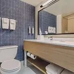 Hotel Spark By Hilton Tyvola I-77