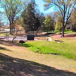 2 Bedroom In Myers Park With Comfortable Screened Porch * Charlotte
