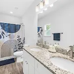 Southern Haven Stunning Modern Townhome