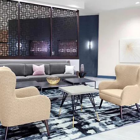 Hotel Hyatt House Rea Farms 3*
