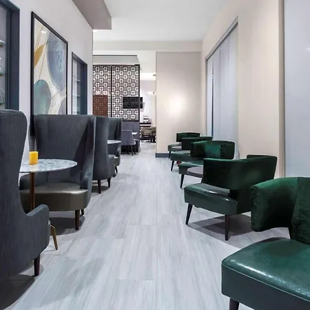 Hyatt House Rea Farms Hotel