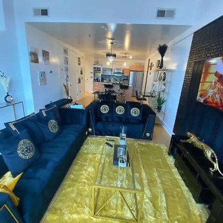 The Versace Loft * Charlotte