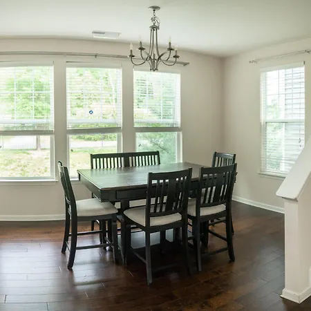 Holiday home Hidden Gem In The South End *