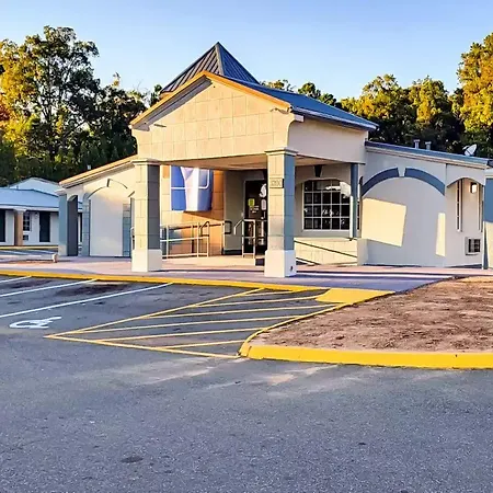 Rodeway Airport Area