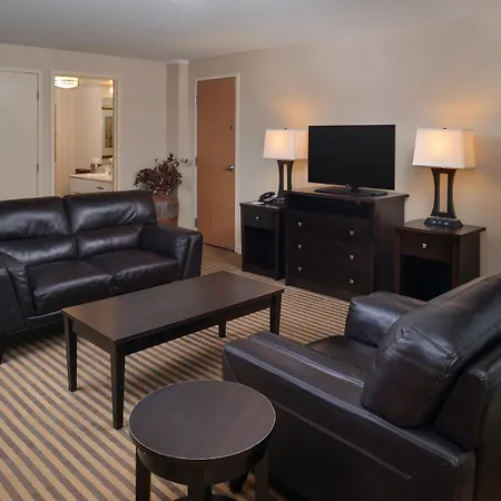 Doubletree By Hilton Center Hotel 4*