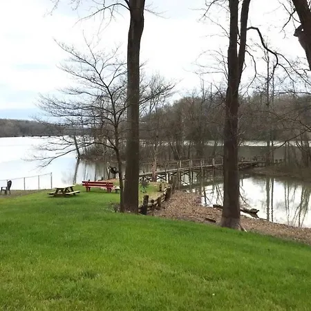 Belmont Nc Riverfront 2-bedroom Garden Holiday home *