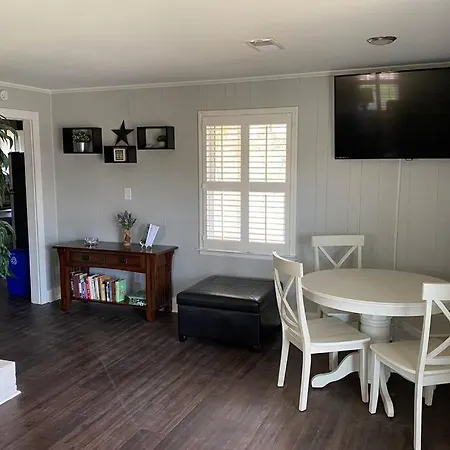 Holiday home Belmont Nc Riverfront 2-bedroom Garden