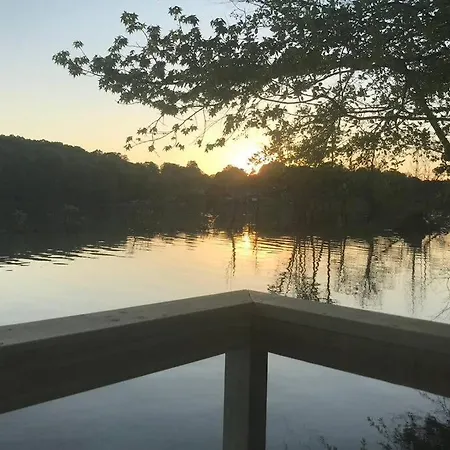 Belmont Nc Riverfront 2-bedroom Garden Holiday home Charlotte