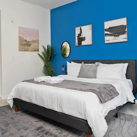 Spacious 2bd With Private Balcony And Free Parking *