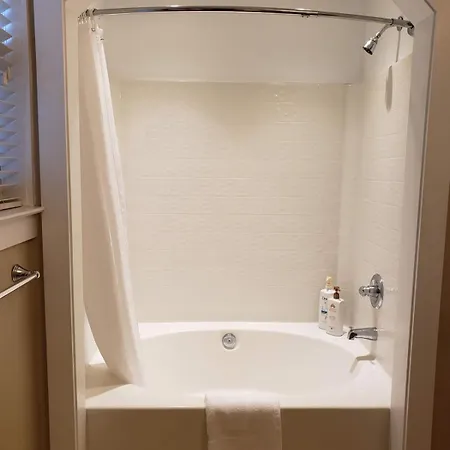 Hotel Heaven In Huntersville Charlotte