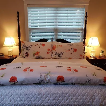 Hotel Heaven In Huntersville 3*