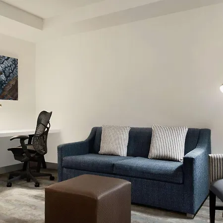 Hilton Garden Charlotte/ayrsley 3*