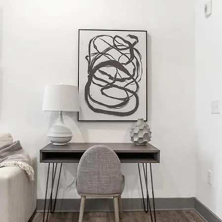 Landing Modern With Amazing Amenities Charlotte