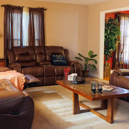 In The Heart Of The Qc! Holiday home *