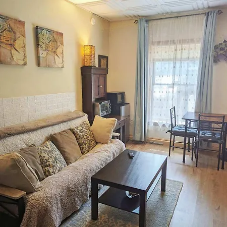 Aparthotel Uptown Area, Cozy King Suite, Quiet And Private, Free Parking, Walk To Restaurants Charlotte